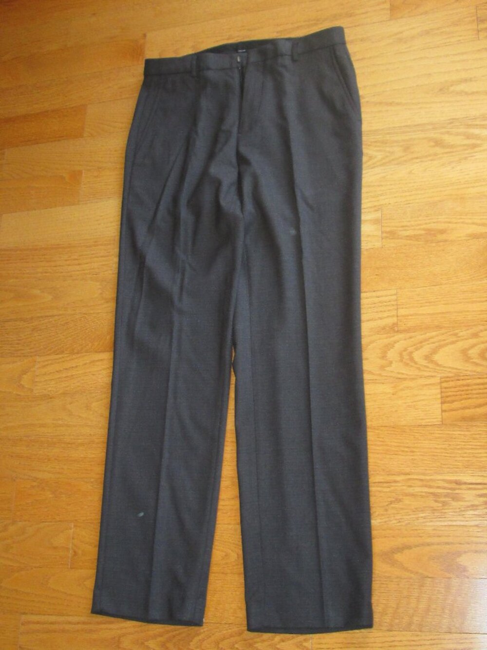 NWOT Men's Calvin Klein Charcoal Gray Dress Pants Size 30/32